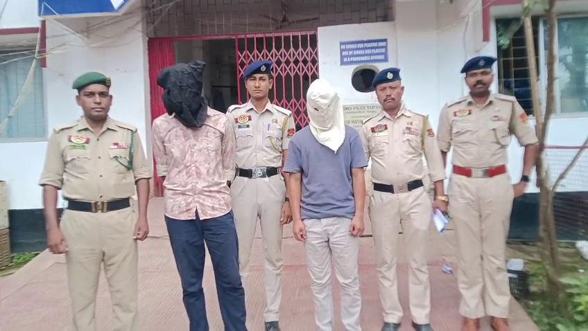2 accused arrested at East Agartala Police Station in connection with robbery of Rs 2 lakh