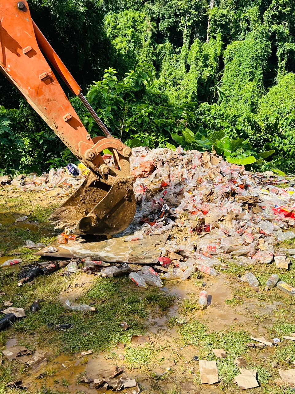 10,000 Liters of Illicit Liquor Destroyed in Damchhara Under ‘Drug-Free’ Drive